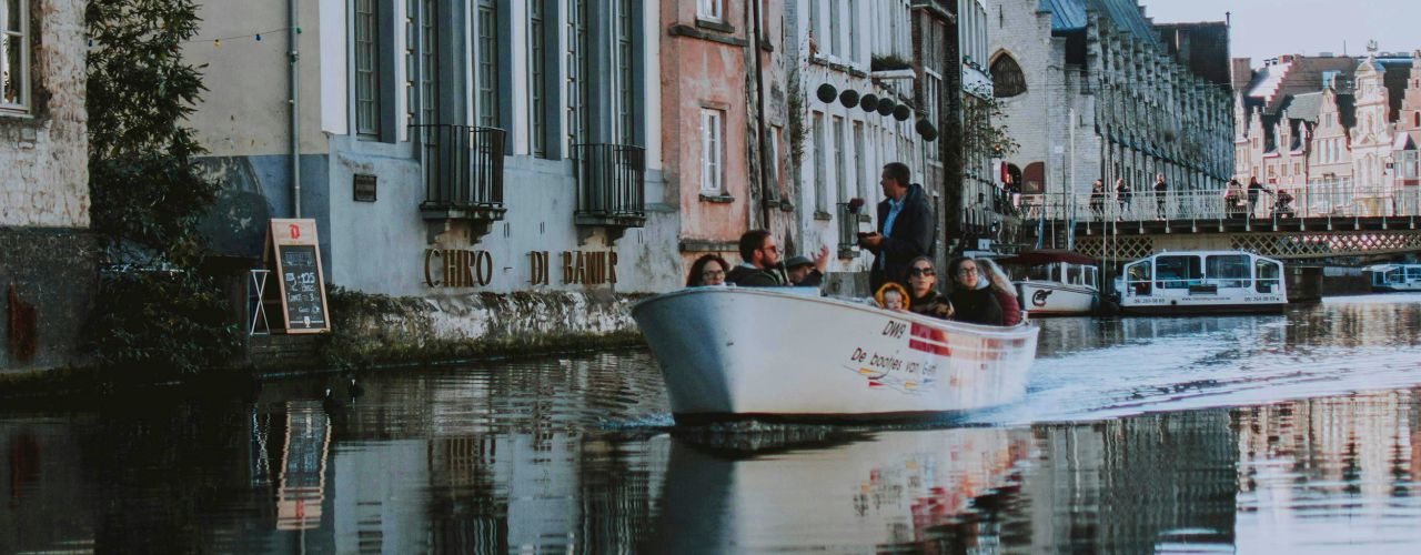 Huizen aan het water in Gent