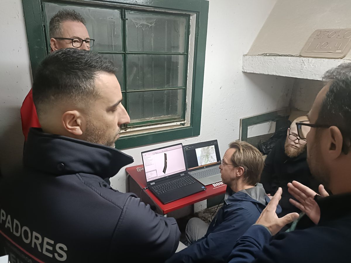 Overleg met brandweer Leira uit Portugal
