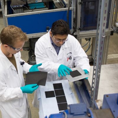 Scientists working on GDE